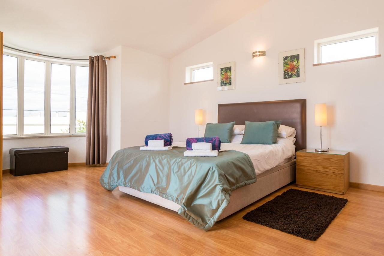 Casa Laranja Three Bedroom
