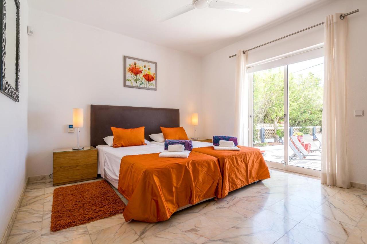 Casa Laranja Three Bedroom Villa
